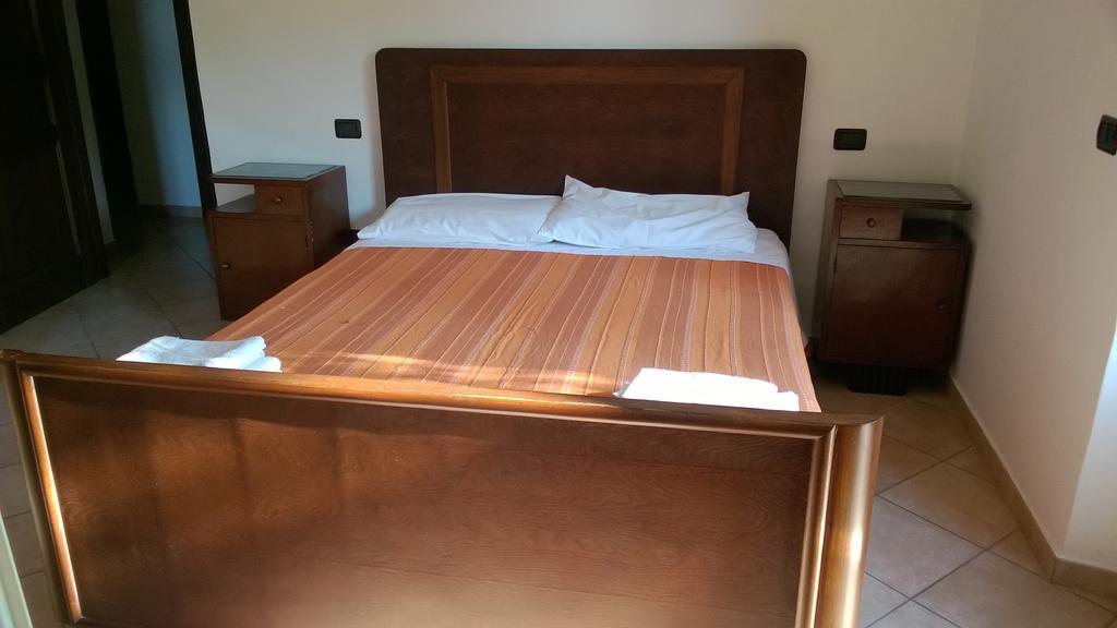 Agriturismo Za Beata Bed & Breakfast Penna Sant'Andrea Bagian luar foto
